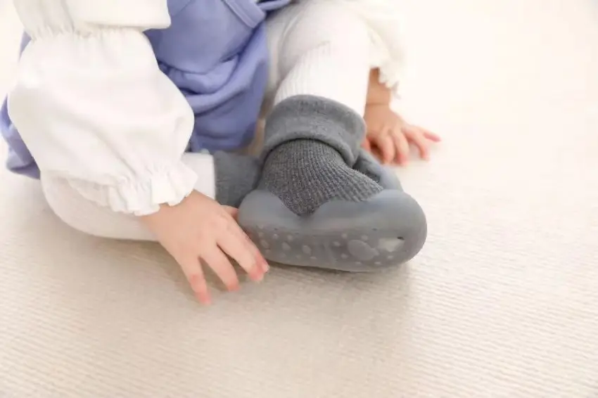 Baby Velvet Socks Autumn Winter Non-Slip Warm — feature 7