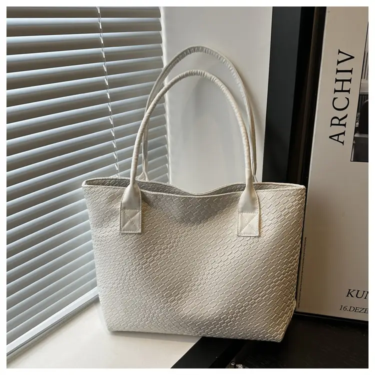 Korean Style Large Shoulder Tote Bag Women 2024 — feature 8
