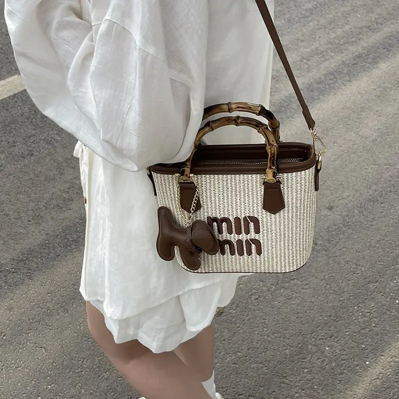 Women's Mion Straw Woven Bamboo Handle Bag - Image 7