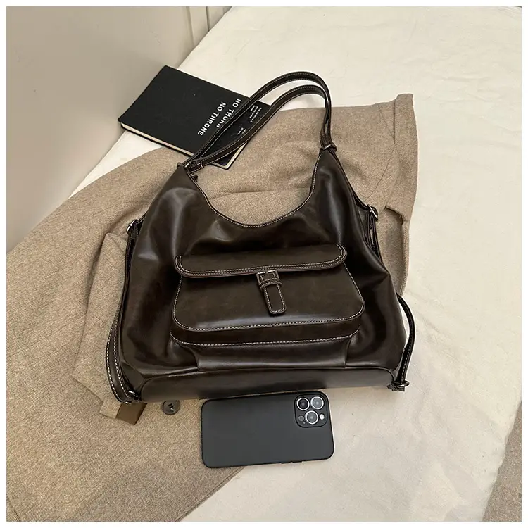 Women's Vintage Brown Leather Tote Bag 2024 — feature 3