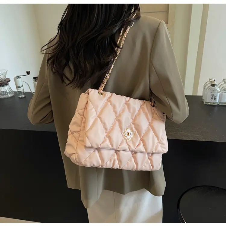Pink Rhombic Chain Shoulder Bag for Women — feature 19