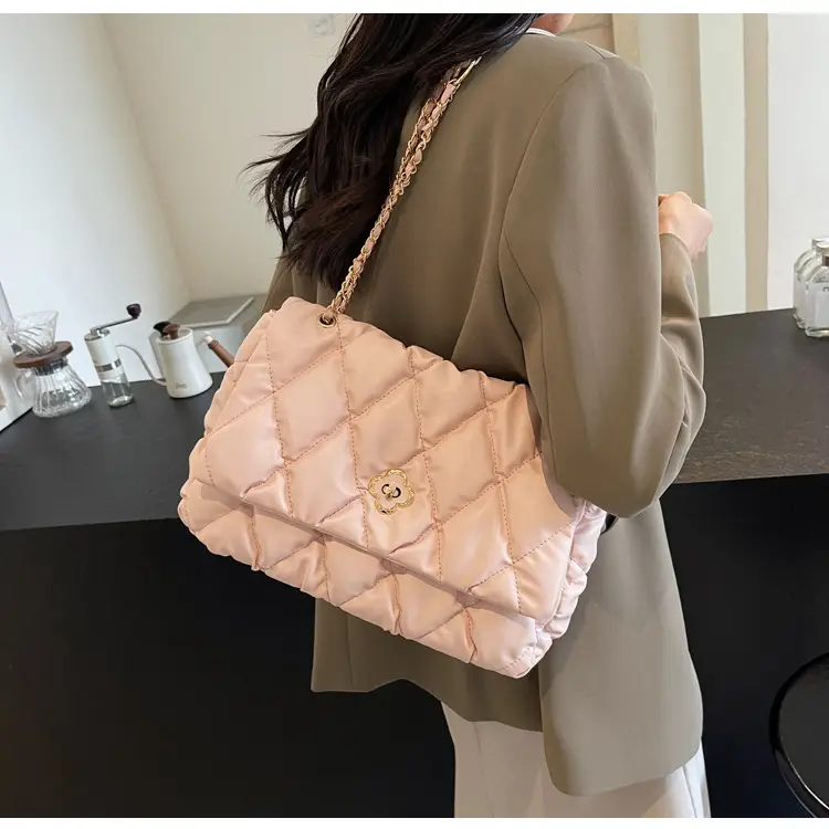 Pink Rhombic Chain Shoulder Bag for Women — feature 20