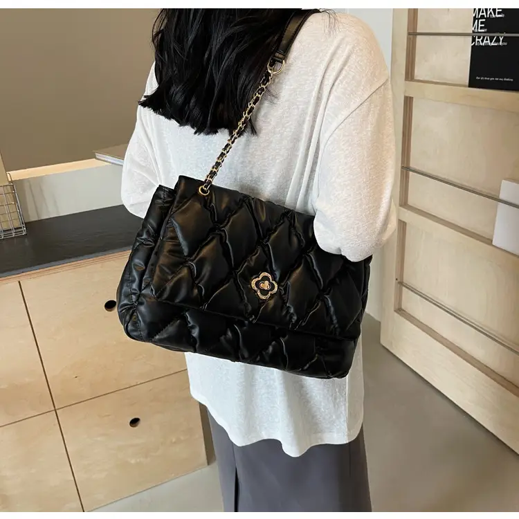 Pink Rhombic Chain Shoulder Bag for Women — feature 32