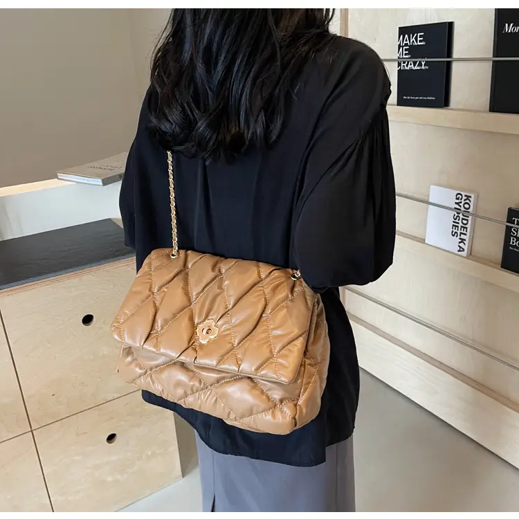 Pink Rhombic Chain Shoulder Bag for Women — feature 36