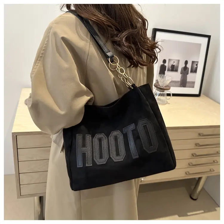 Women's Large Canvas Shoulder Bag Black Hoot O Print - Image 6