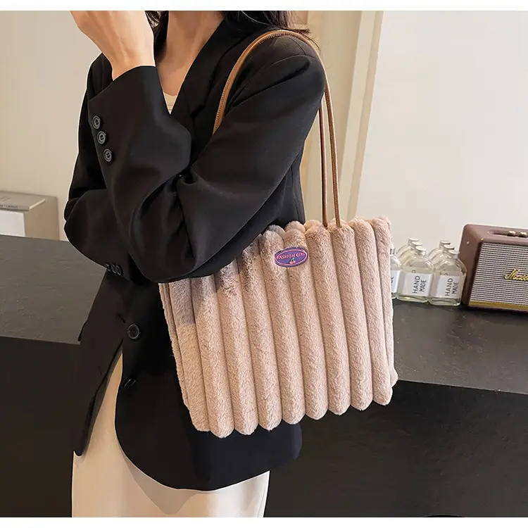 2024 New Style Plush Striped Women's Tote Bag — feature 14