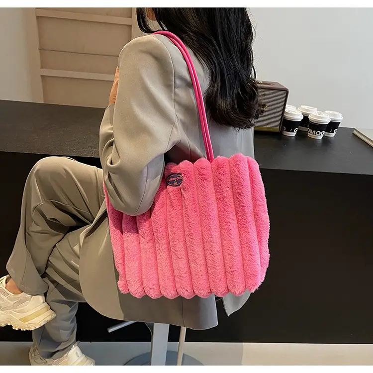 2024 New Style Plush Striped Women's Tote Bag — feature 19