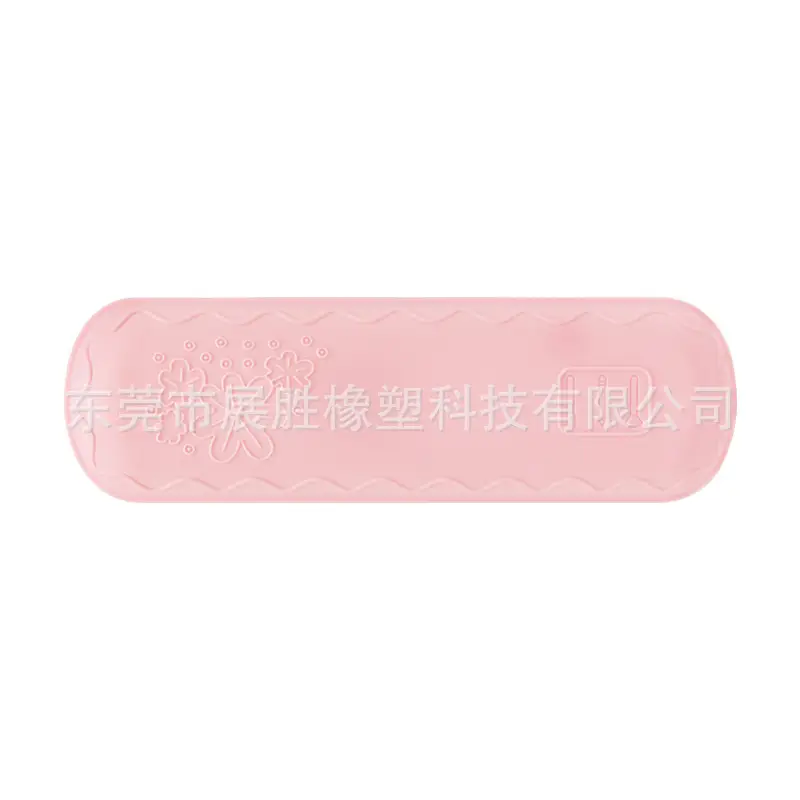 Silicone Makeup Brush with Magnetic Suction & Dustproof Design