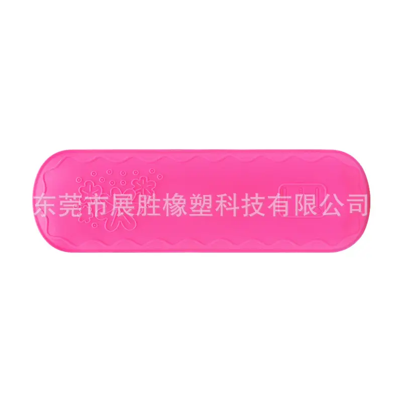 Silicone Makeup Brush with Magnetic Suction & Dustproof Design