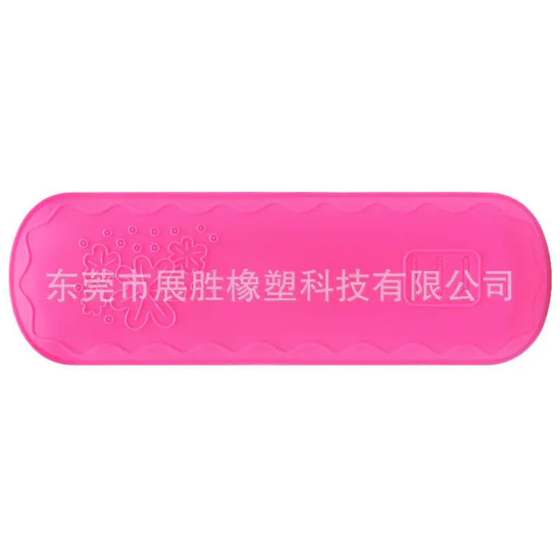 Silicone Makeup Brush with Magnetic Suction & Dustproof Design