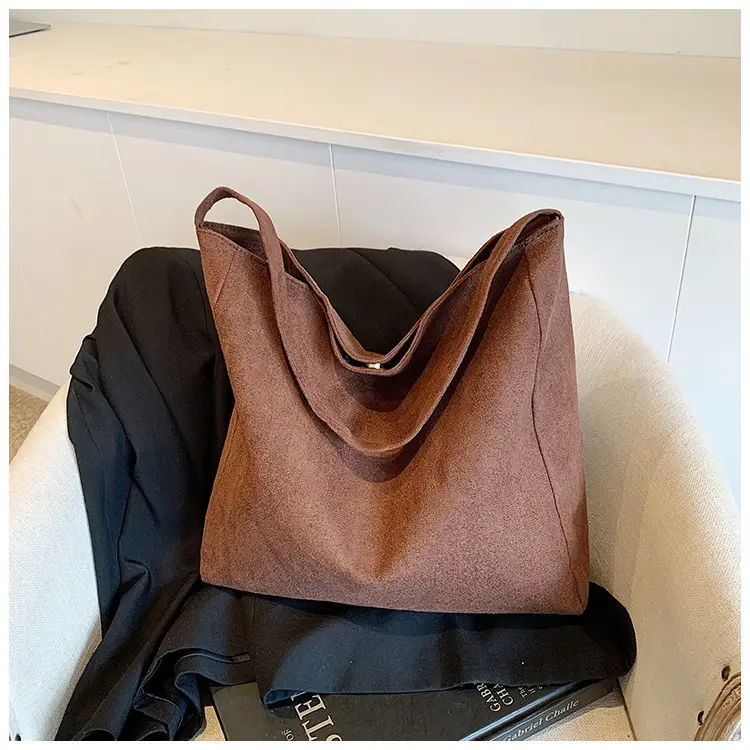 2024 New Arrival Black Suede Underarm Bag with Wide Strap — feature 17