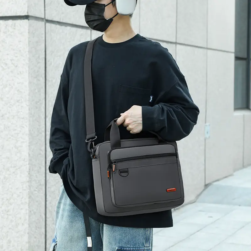 Olive Green Men's Oxford Shoulder Bag - Image 7