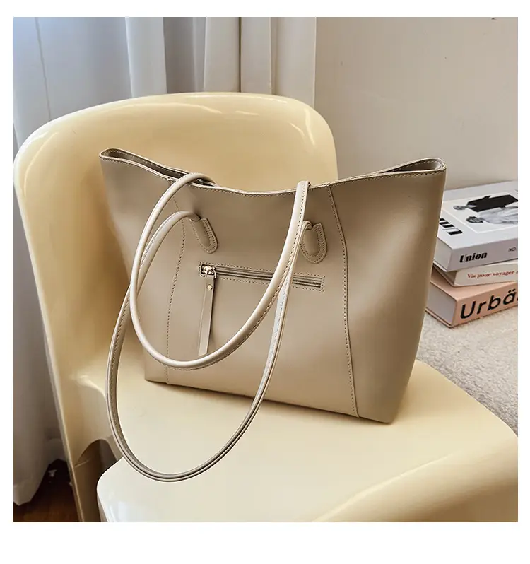Black Large Capacity Shoulder Tote Bag for Women - Image 2
