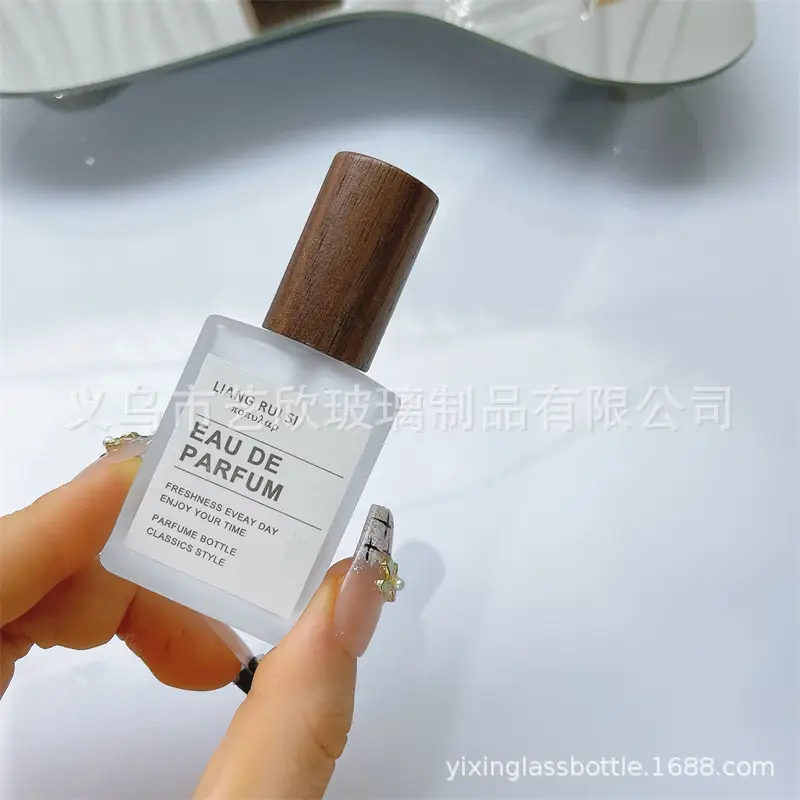 Wooden Cap Perfume Bottle Empty Bottle Glass 10ml Classy Travel Portable 5ml Sample Spray Bottle Perfume Bottle