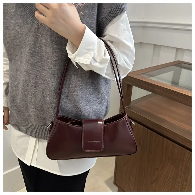 Women's White Shoulder Bag 2024 Winter Western Style — feature 15