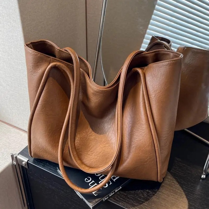 Brown Leather Tote Bag for Women Large Capacity Shoulder Bag - Image 5