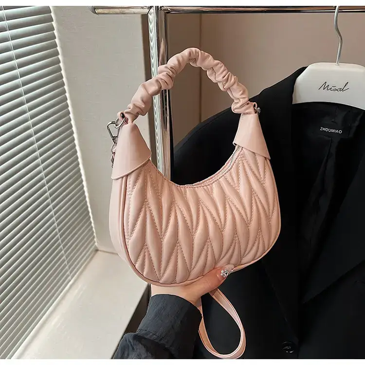 2024 New Pleated Shoulder Crossbody Bag Cream — feature 17