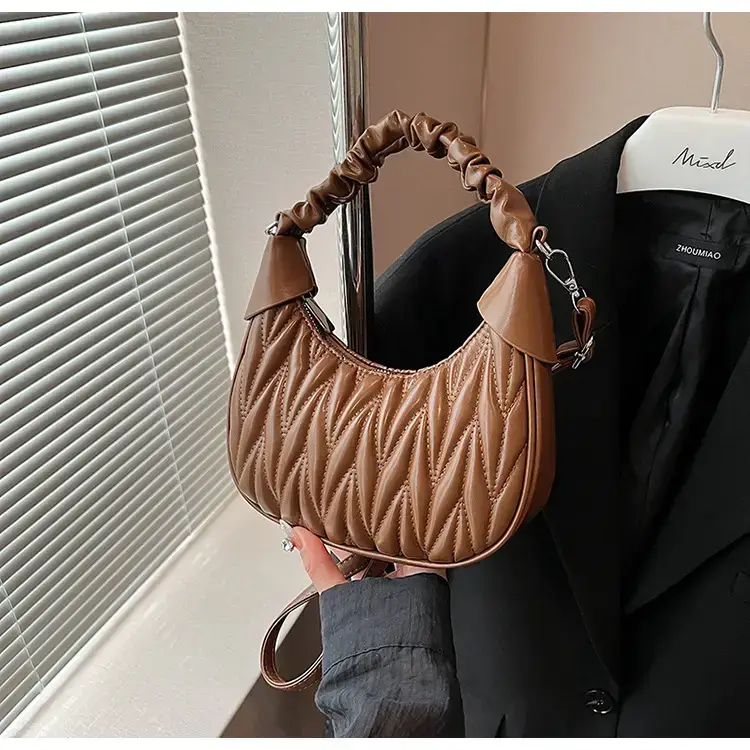 2024 New Pleated Shoulder Crossbody Bag Cream — feature 24