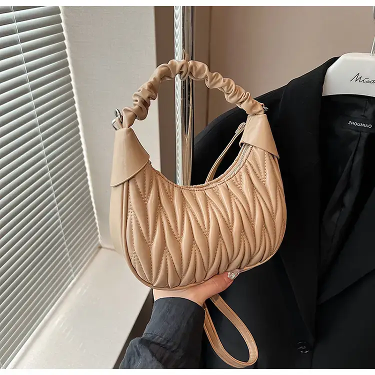 2024 New Pleated Shoulder Crossbody Bag Cream — feature 25