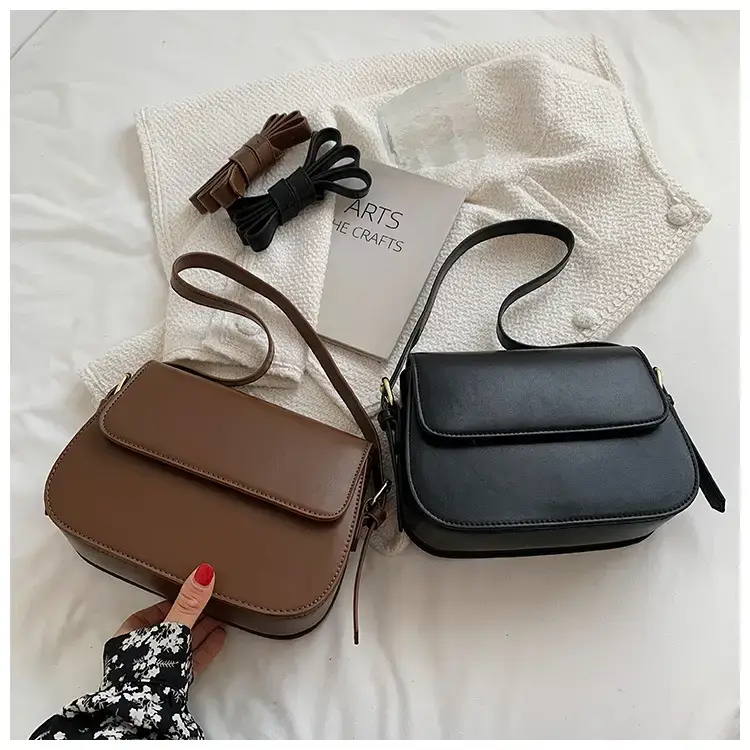 White Retro Crossbody Bag Women 2024 New Trendy Hong Kong Style — feature 25