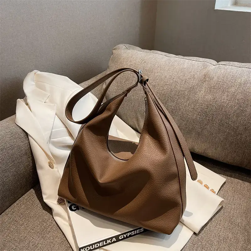 Women's Large Capacity Black Shoulder Bag 2024 - Image 7