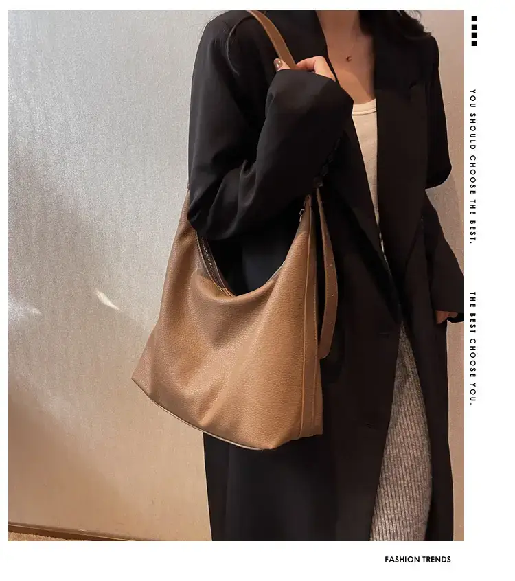 Women's Large Capacity Black Shoulder Bag 2024 — feature 1