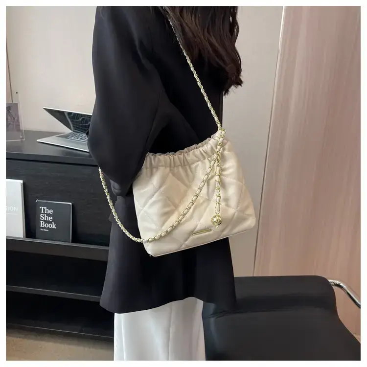 Women's Cream Quilted Chain Shoulder Bag 2023 — feature 16