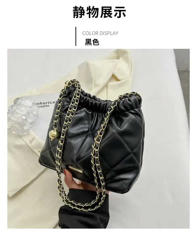 Women's Cream Quilted Chain Shoulder Bag 2023 — feature 9