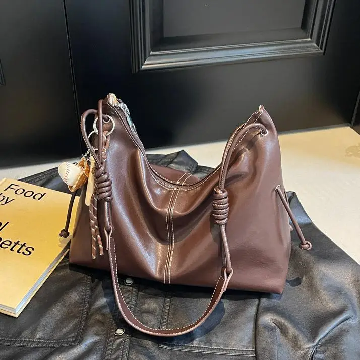 Retro Brown Leather Shoulder Bag for Women 2024 - Image 12