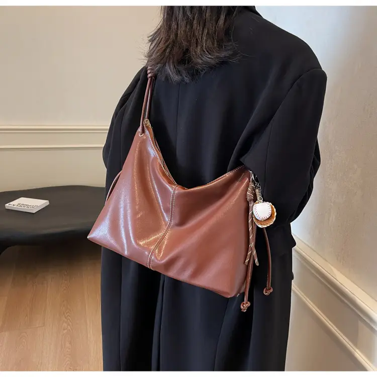 Retro Brown Leather Shoulder Bag for Women 2024 — feature 16