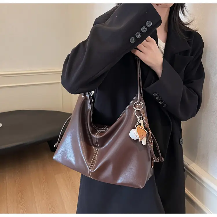 Retro Brown Leather Shoulder Bag for Women 2024 — feature 22