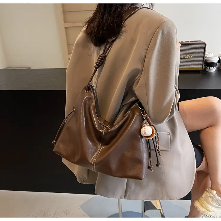 Retro Brown Leather Shoulder Bag for Women 2024 — feature 28