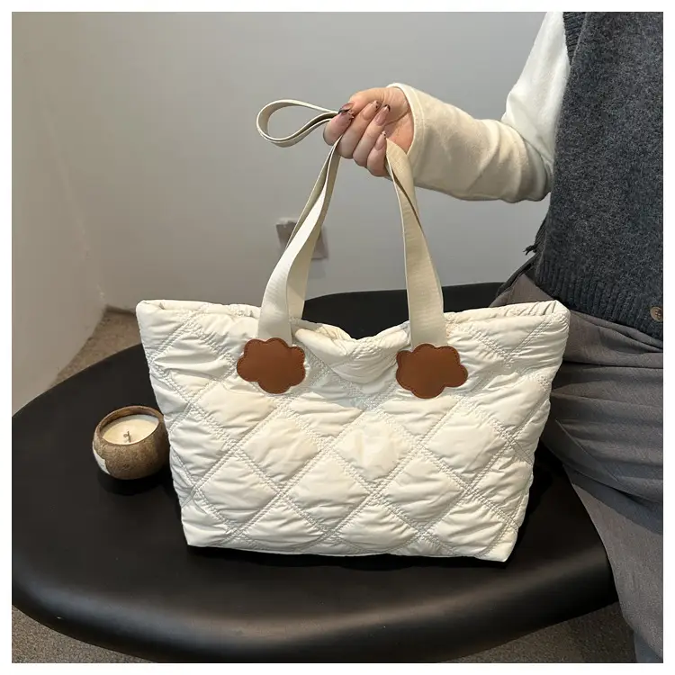 Women's Maroon Quilted Shoulder Bag with Cloud Design - Image 6