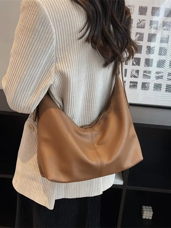 Black Leather Shoulder Messenger Bag for Women 2024 - Image 8