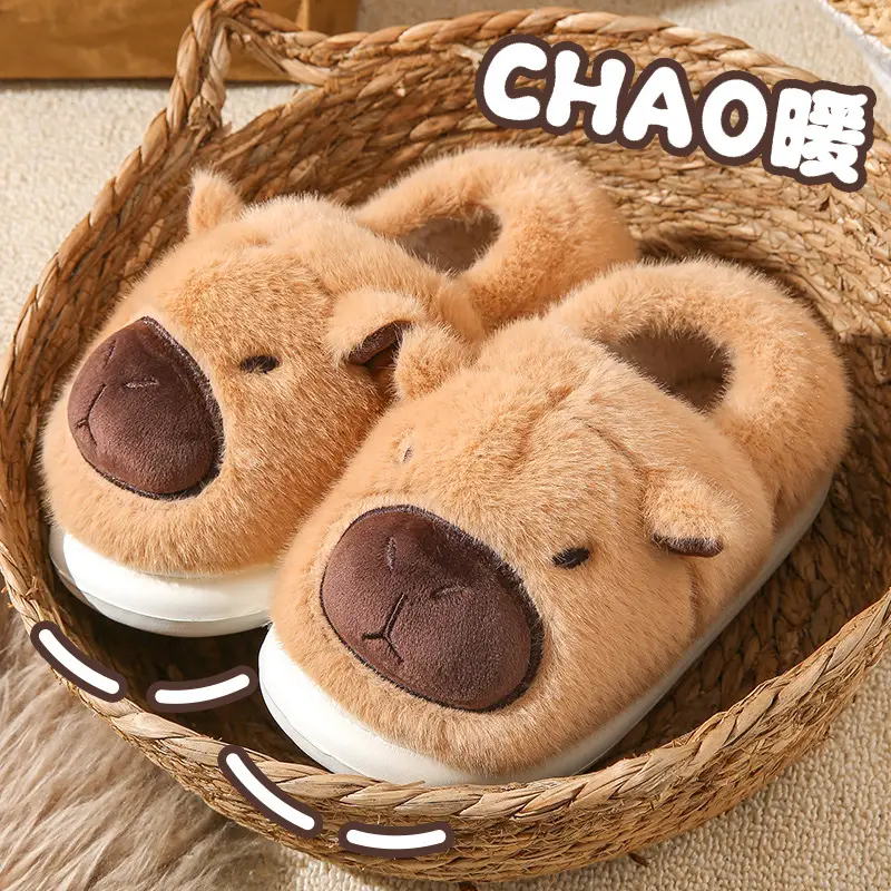 Source Factory Capibara Furry Slippers for Women, Autumn and Winter Outdoor Wear, Thick-Soled Indoor Home Warm Closed-Toe Cotton Slippers