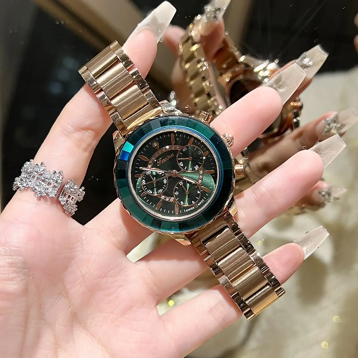 Luxury Refraction Mirror Watch for Women with Gold Plated Band - Image 4