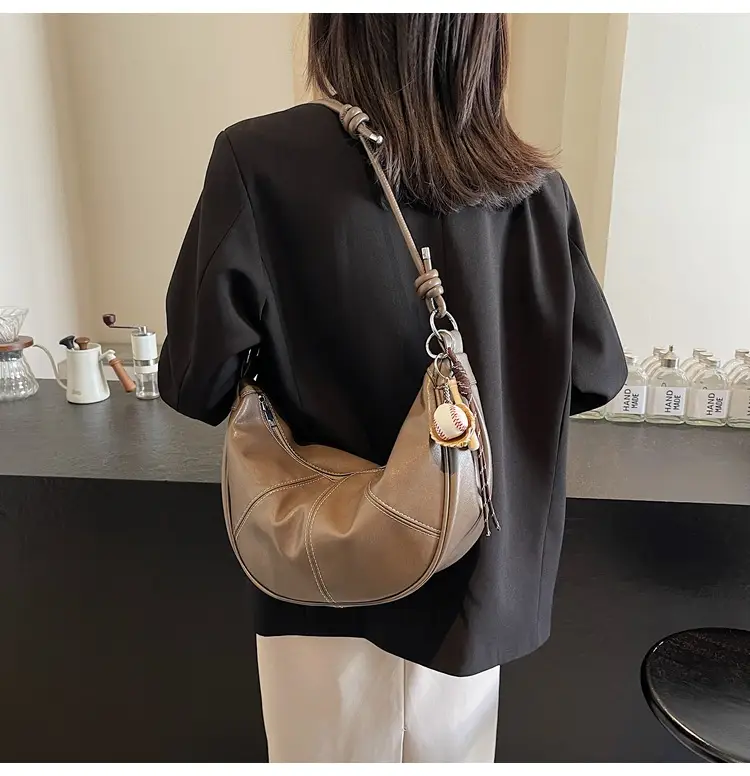 Brown Leather Retro Commuter Bag for Women — feature 30