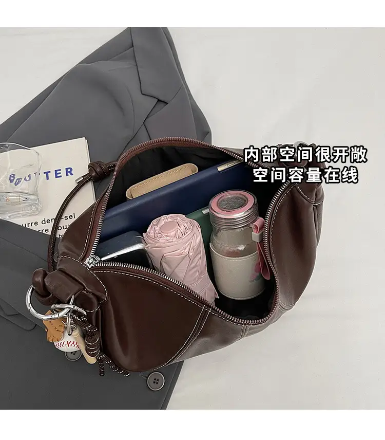 Brown Leather Retro Commuter Bag for Women — feature 8