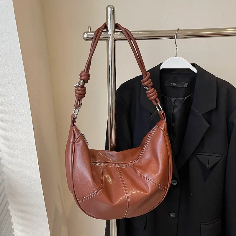 Brown Leather Retro Commuter Bag for Women - Image 4