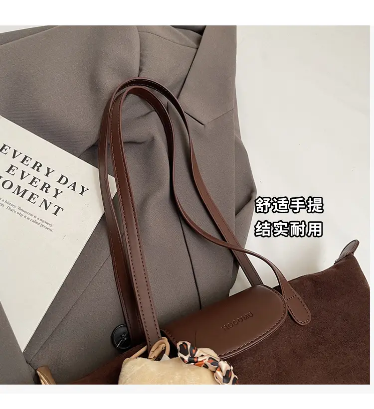 Women's 2025 Casual Shoulder Bag with Flower Charm — feature 7