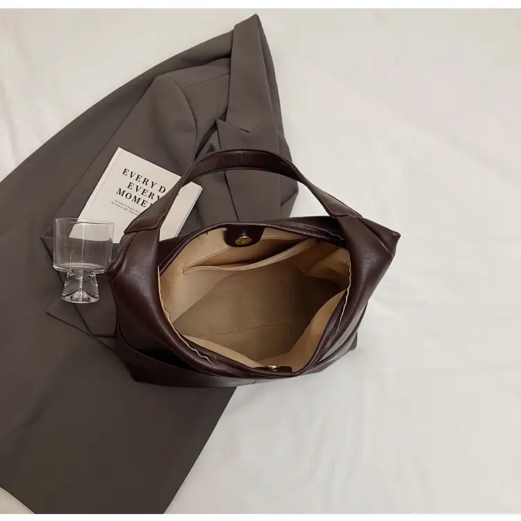 Women Brown Leather Shoulder Bag 2024 Summer — feature 27