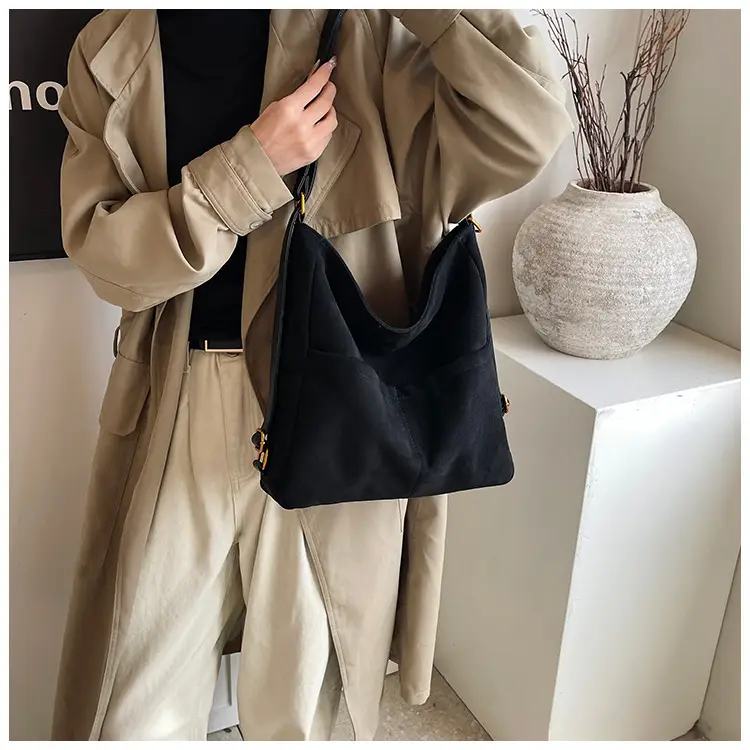 2025 Autumn Shoulder Bag Solid Color Large Capacity — feature 33