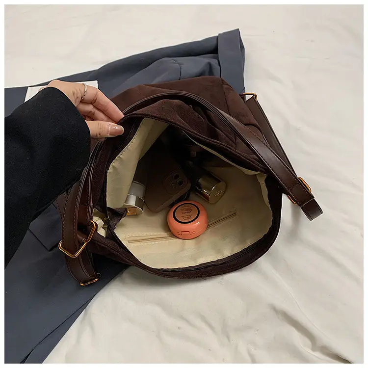 2025 Autumn Shoulder Bag Solid Color Large Capacity — feature 35