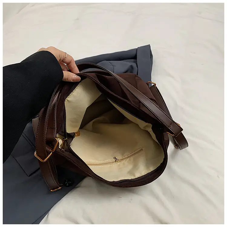2025 Autumn Shoulder Bag Solid Color Large Capacity — feature 36