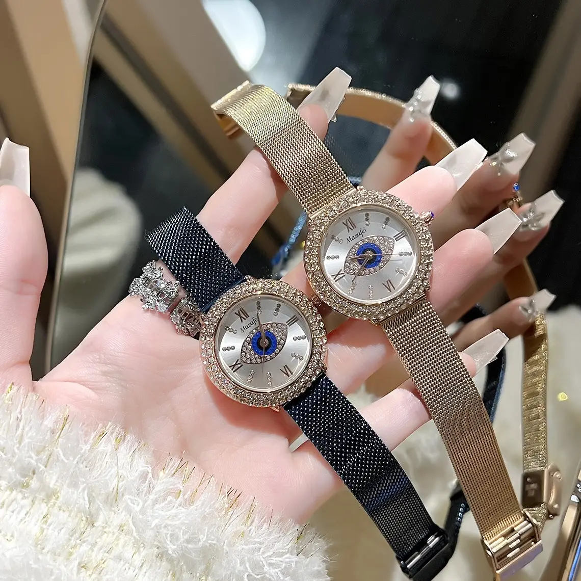 Women's Light Luxury Waterproof Diamond Watch - Image 6