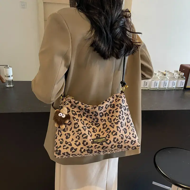 Leopard Tote Bag Women Large Capacity Shoulder Bag 2024 - Image 7