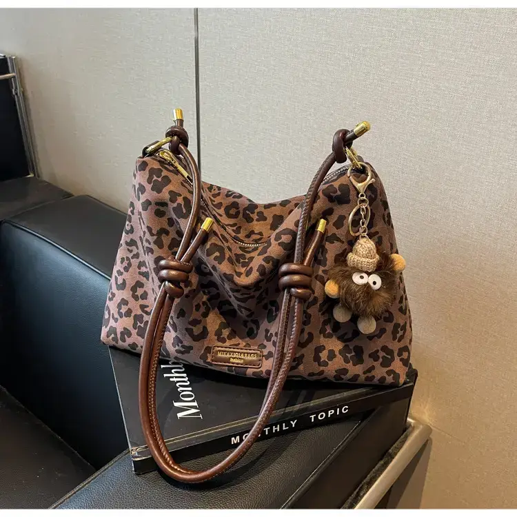 Leopard Tote Bag Women Large Capacity Shoulder Bag 2024 — feature 18