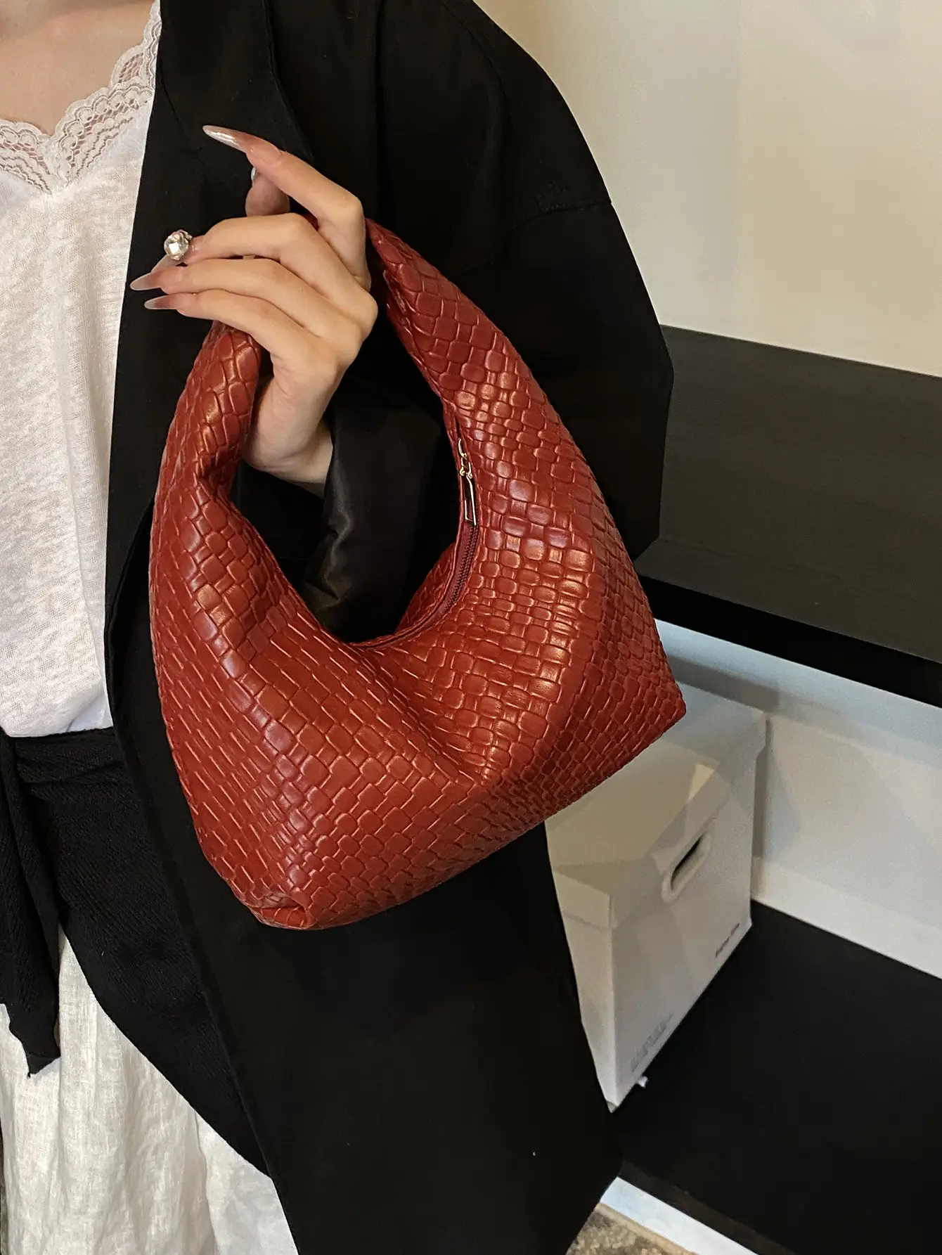 Red Embossed Women's Shoulder Bag with Woven Texture - Image 8