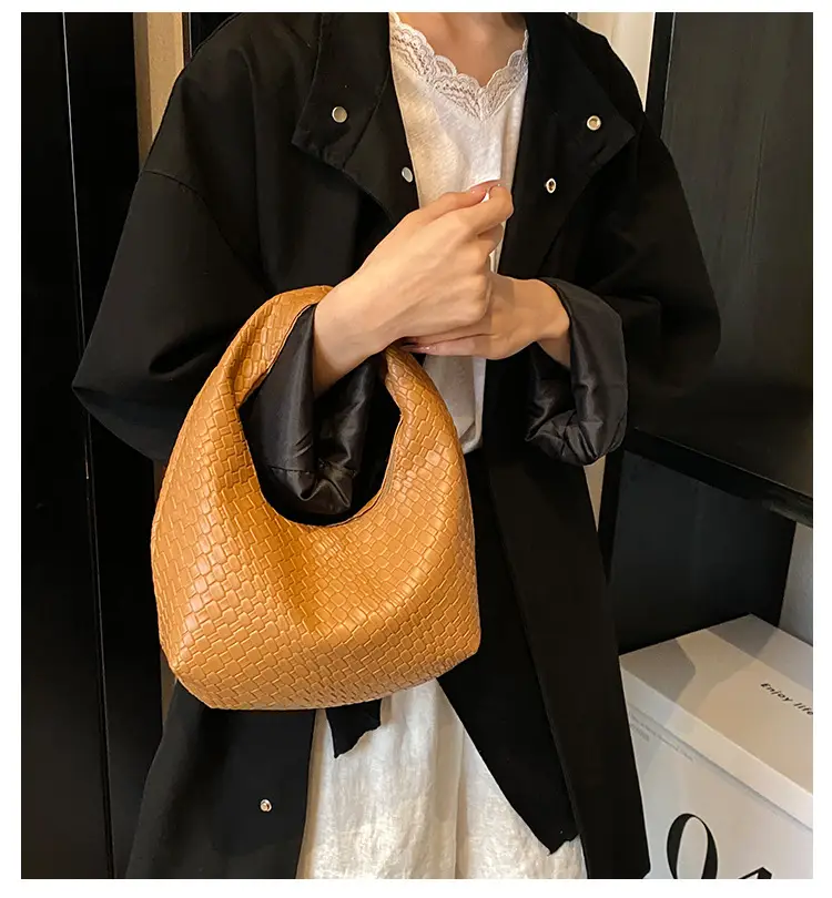 Red Embossed Women's Shoulder Bag with Woven Texture — feature 5