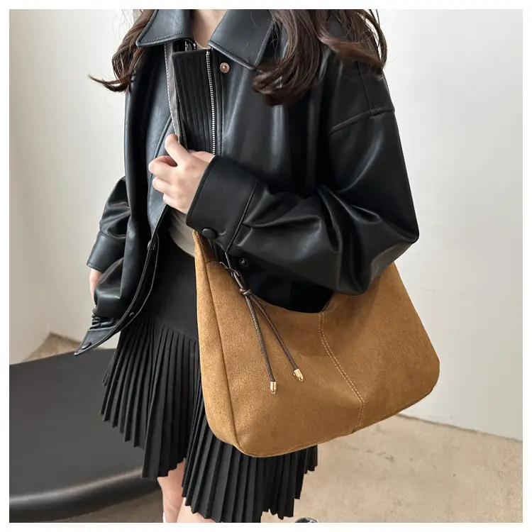 Women's 2024 Casual Shoulder Bag Black White Large Capacity — feature 15